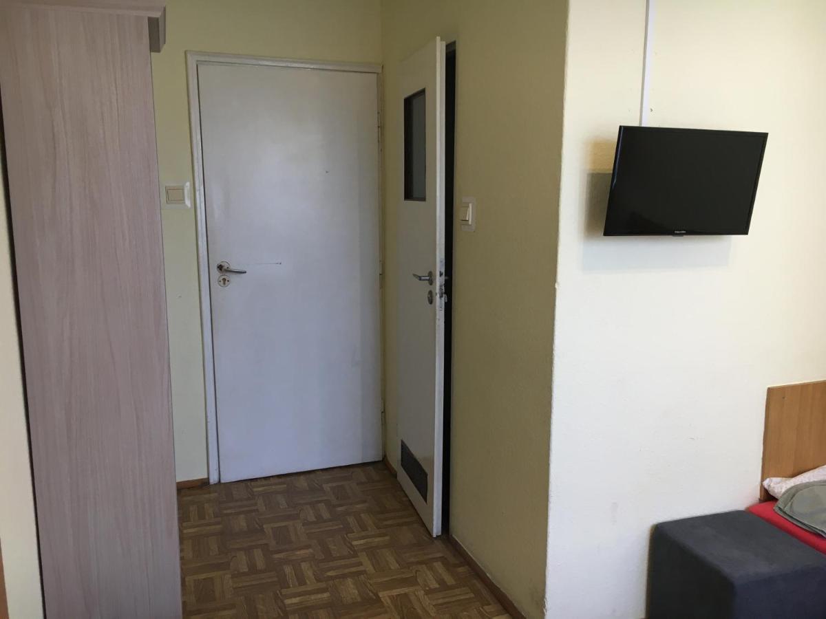Privatunterkunft Gosciniec Graf