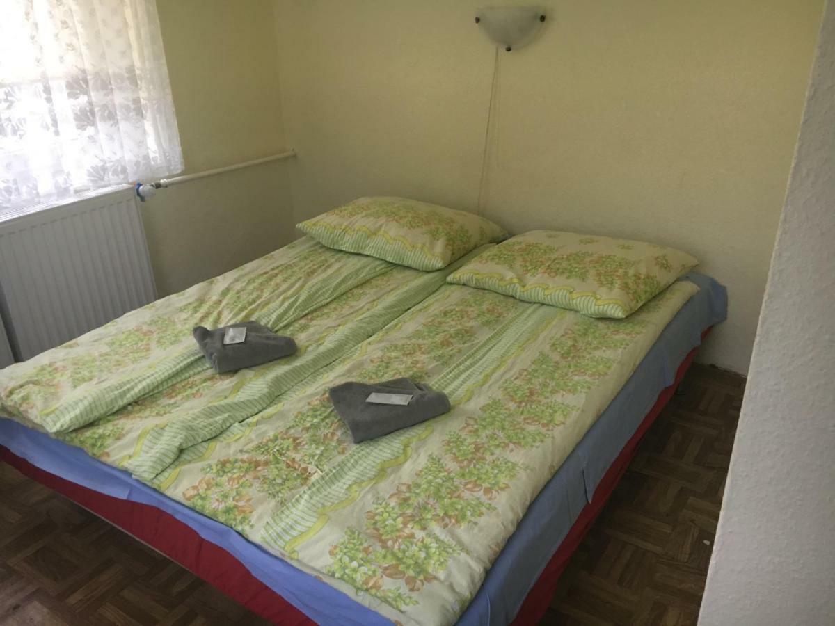 Privatunterkunft Gosciniec Graf *